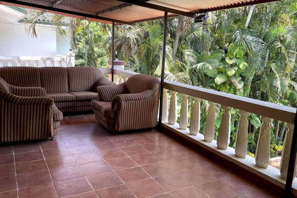 Valecha Villa Entire 4Bhkbunglow With 5000 Sq Ft Garden Lonavala Dış mekan fotoğraf
